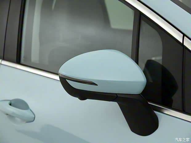 东风风行 风行·游艇 2022款 1.5T DCT揽月版 东风风行 风行·游艇 2022款 1.5T DCT揽月版