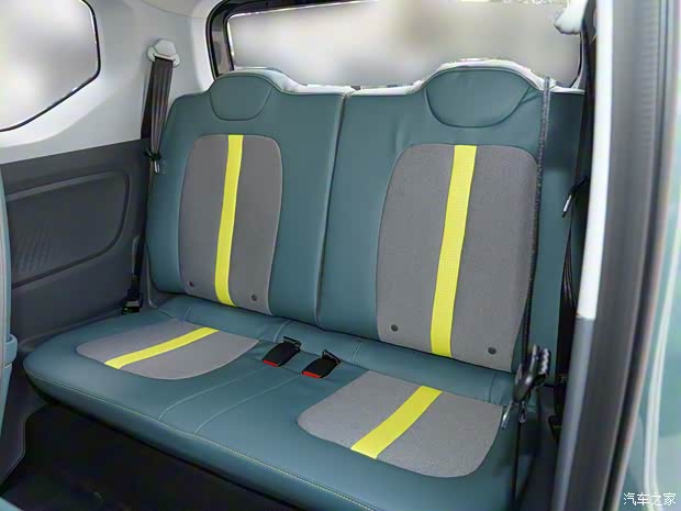 上汽通用五菱 宏光MINIEV 2022款 GAMEBOY 丛林穿越 上汽通用五菱 宏光MINIEV 2022款 GAMEBOY 丛林穿越