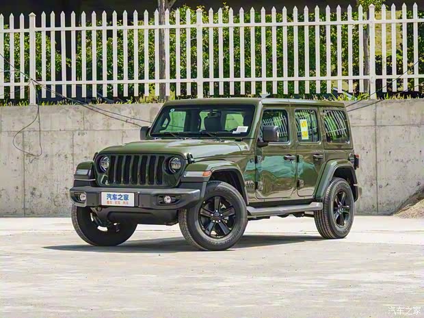Jeep(进口) 牧马人 2022款 2.0T 高地丛林绿限量版