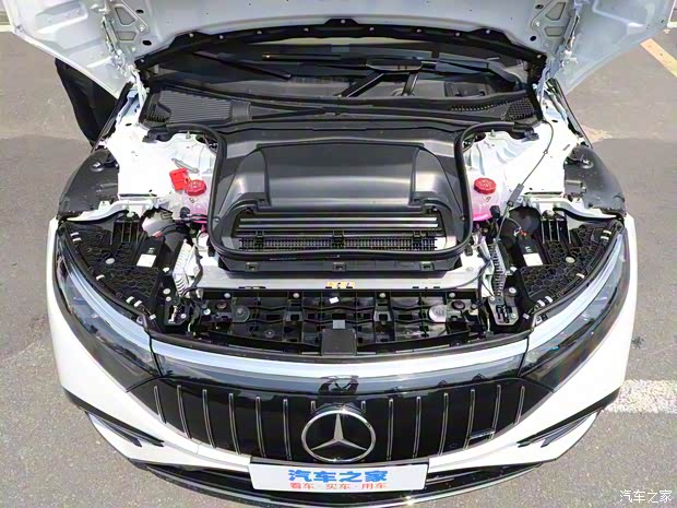 梅赛德斯-AMG 奔驰EQS AMG 2022款 AMG EQS 53 4MATIC+ 梅赛德斯-AMG 奔驰EQS AMG 2022款 AMG EQS 53 4MATIC+