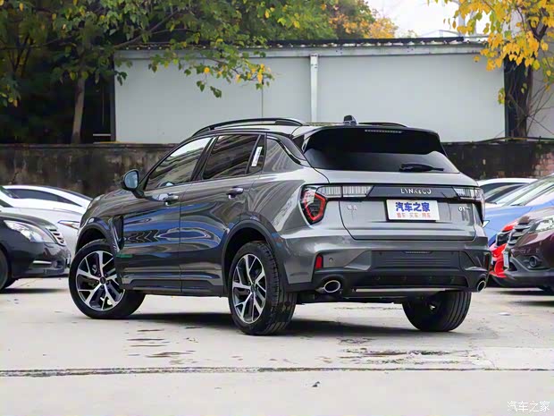 领克 领克01 2021款 2.0TD 四驱劲Halo 领克 领克01 2021款 2.0TD 四驱劲Halo