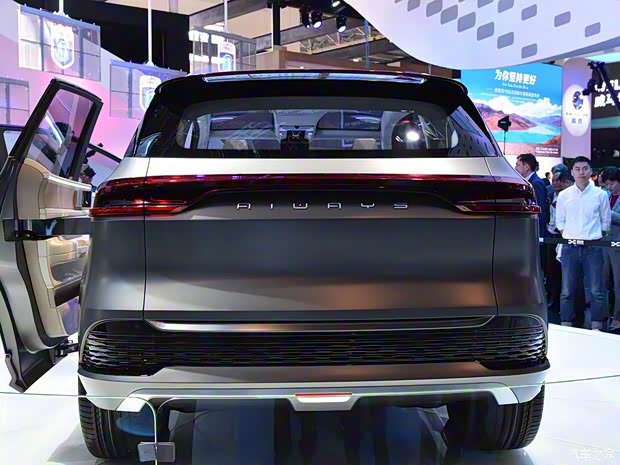 爱驰汽车 爱驰U5 ION 2018款 基本型 爱驰汽车 爱驰U5 ION 2018款 基本型