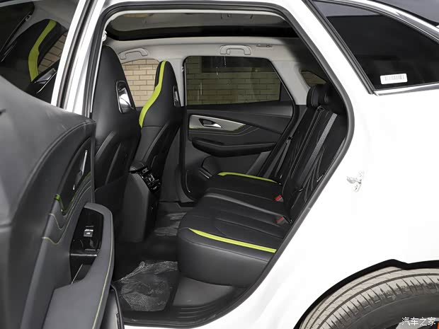 东风风行 风行雷霆 2022款 630 Pro+ 东风风行 风行雷霆 2022款 630 Pro+