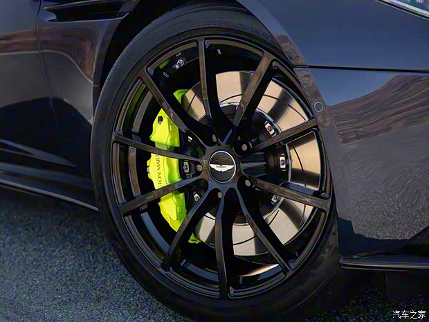 阿斯顿·马丁 阿斯顿·马丁DB11 2019款 AMR
