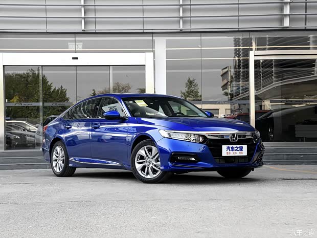 广汽本田 雅阁 2018款 260TURBO 豪华版 国V 广汽本田 雅阁 2018款 260TURBO 豪华版 国V