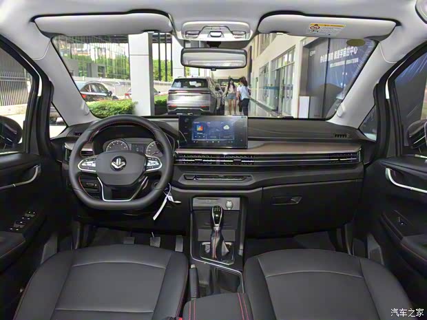 睿蓝汽车 睿蓝汽车X3 PRO 2022款 1.5L 手动小萌 睿蓝汽车 睿蓝汽车X3 PRO 2022款 1.5L 手动小萌