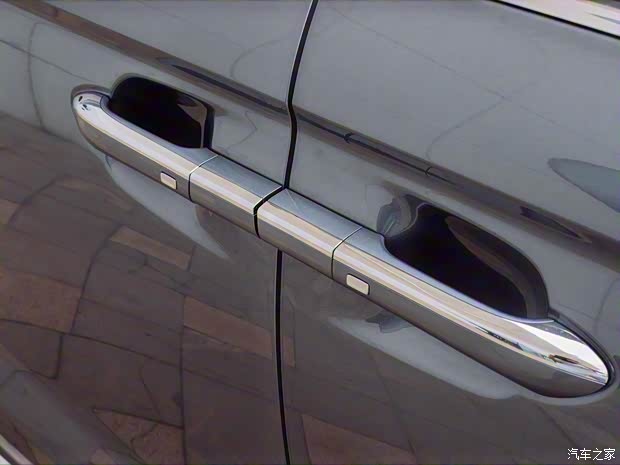 上汽集团 荣威iMAX8 EV 2022款 智驾版 上汽集团 荣威iMAX8 EV 2022款 智驾版