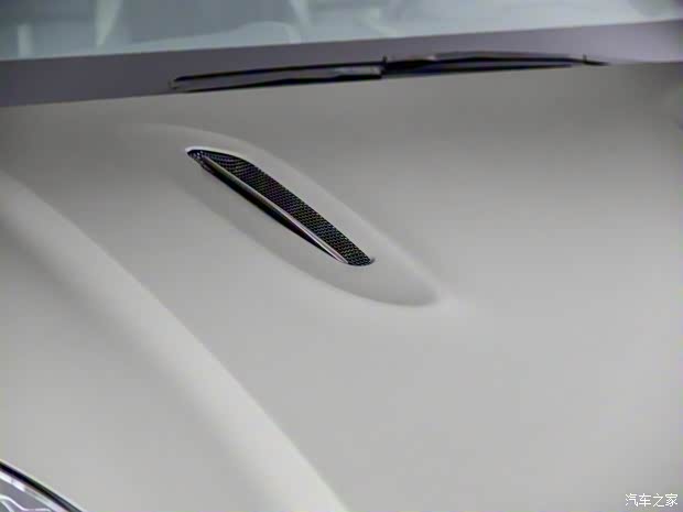 阿斯頓·馬丁 阿斯頓·馬丁DBX 2023款 4.0T V8 707