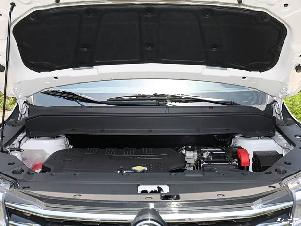 東風(fēng)風(fēng)行 風(fēng)行SX6 2020款 1.6L 手動(dòng)尊享型 國(guó)VI