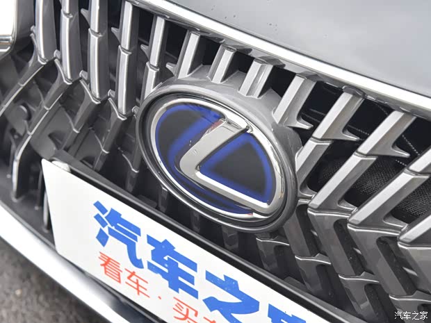 雷克萨斯 雷克萨斯ES 2021款 300h 卓越版 雷克萨斯 雷克萨斯ES 2021款 300h 卓越版