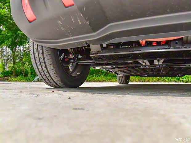 奇瑞新能源 奇瑞QQ無界Pro 2022款 408km 魔獸版