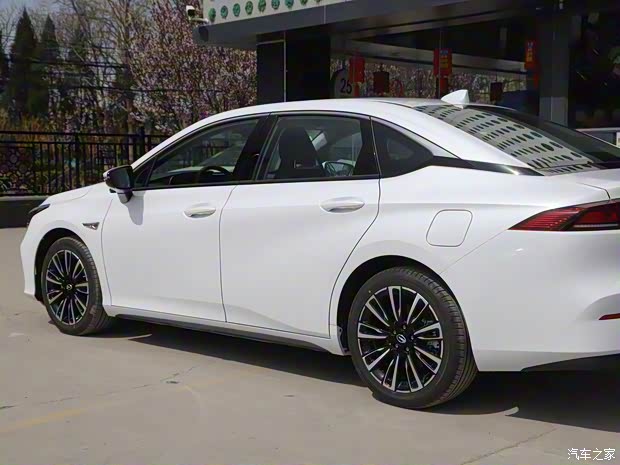 廣汽新能源 Aion S(埃安S) 2020款 魅 630 安全智駕版