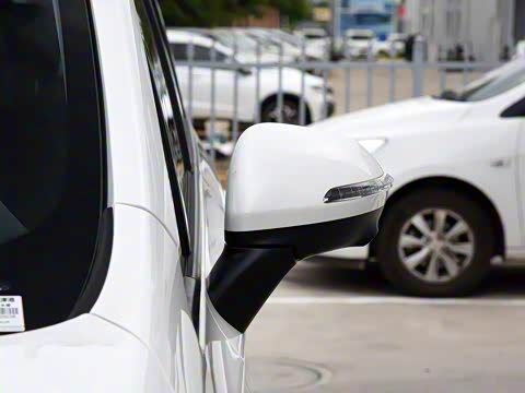 2019款 270T DCT尊贵版(六座)国VI 2019款 270T DCT尊贵版(六座)国VI