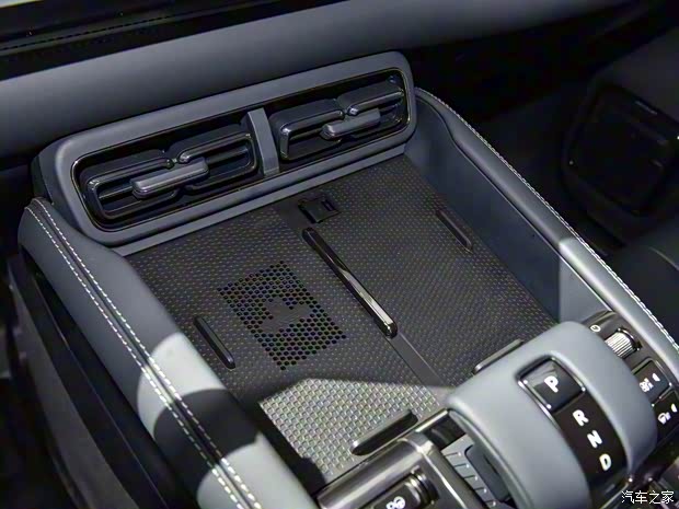 方程豹 豹5 2023款 領(lǐng)航版