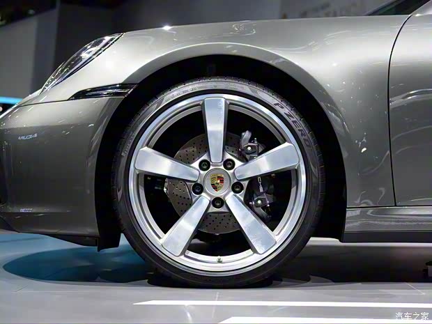 保时捷 保时捷911 2020款 Targa 4 3.0T