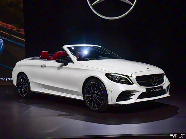 奔馳(進(jìn)口) 奔馳C級(jí)(進(jìn)口) 2019款 Cabriolet