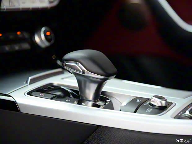 起亞(進口) 斯汀格 2018款 2.0T GT+