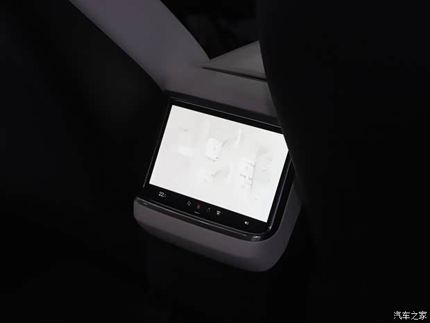 特斯拉（进口） Model X 2023款 三电机全轮驱动 Plaid版