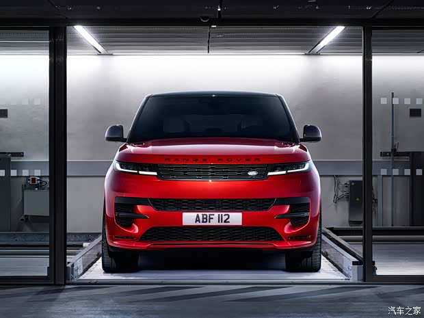 路虎(進(jìn)口) 攬勝運(yùn)動(dòng)版新能源 2023款 P510e First Edition