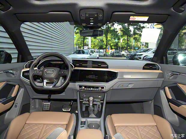 一汽奧迪 奧迪Q3 2024款 45 TFSI quattro 時尚動感型