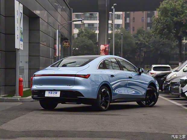 合創(chuàng)汽車 合創(chuàng)A06 2022款 630C