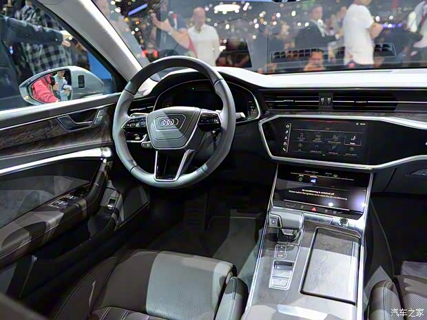 奥迪(进口) 奥迪A6(进口) 2019款 基本型 奥迪(进口) 奥迪A6(进口) 2019款 基本型