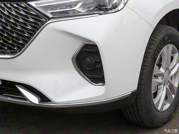 长城汽车 哈弗M6 2021款 PLUS 1.5T 手动精英智联型