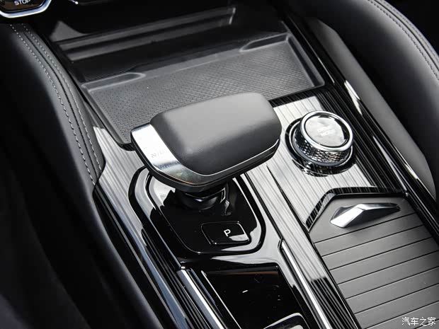 吉利汽车 星越L 2022款 1.5T 雷神Hi·X油电混动版 高配版