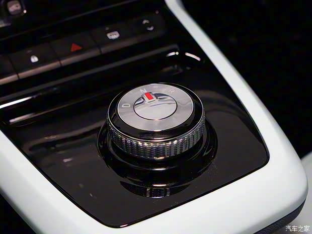 東風(fēng)汽車 納米BOX 2022款 Plus輕享型