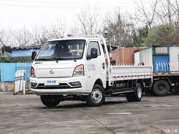 长安跨越 跨越者D5 EV 2023款 230km 豪华版 长安跨越 跨越者D5 EV 2023款 230km 豪华版