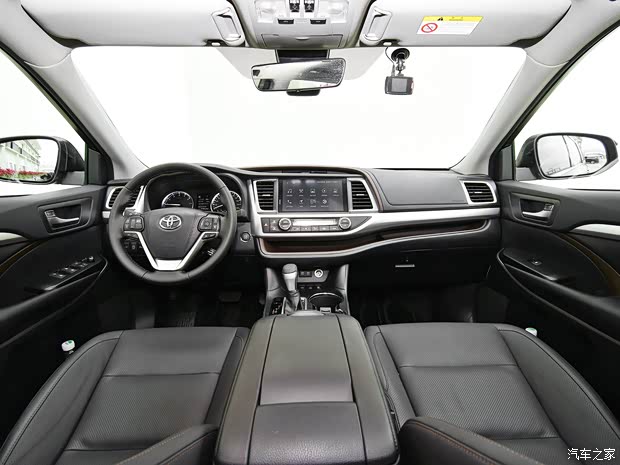 广汽丰田 汉兰达 2018款 2.0T 四驱尊贵版 7座 广汽丰田 汉兰达 2018款 2.0T 四驱尊贵版 7座