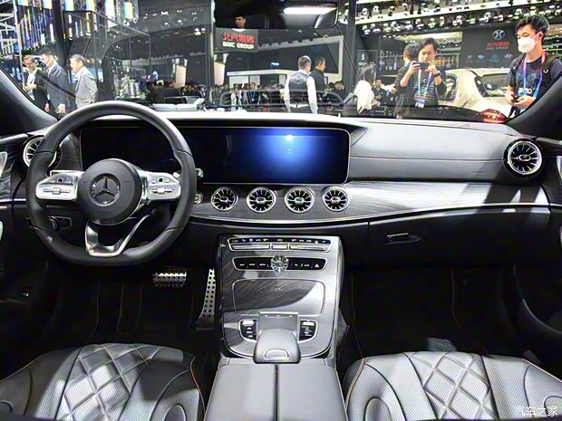 奔驰(进口) 奔驰CLS级 2018款 CLS 350 4MATIC先型特别版版 奔驰(进口) 奔驰CLS级 2018款 CLS 350 4MATIC先型特别版版