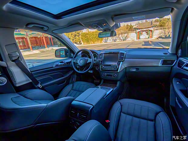 北京越野 北京BJ90 2023款 4.0T 山河经典版 北京越野 北京BJ90 2023款 4.0T 山河经典版