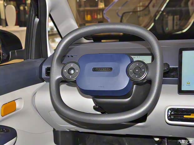 江南汽車 江南U2 2023款 400 Pro 江南汽車 江南U2 2023款 400 Pro
