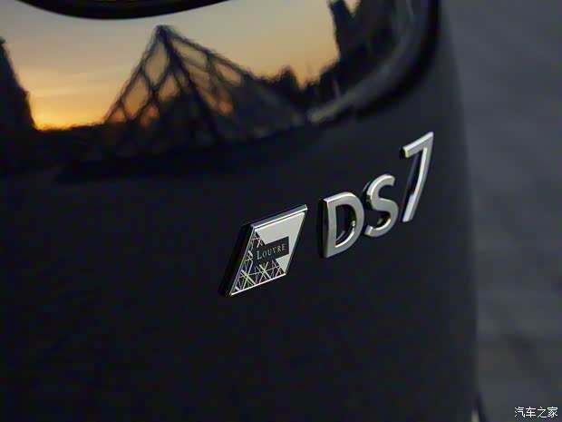 DS(进口) DS 7(海外) 2020款 Crossback Louvre 欧洲版