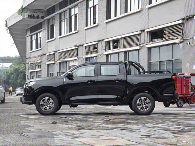 長(zhǎng)城汽車 炮 2021款 2.0T商用版自動(dòng)汽油兩驅(qū)精英型標(biāo)箱GW4C20B