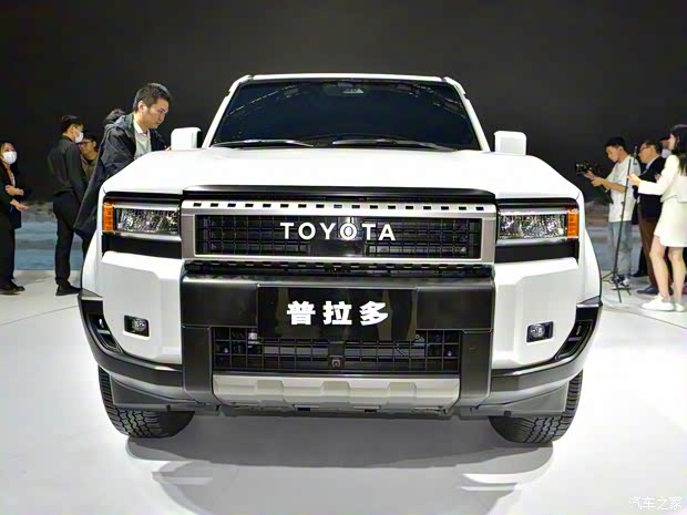 一汽丰田 普拉多 2024款 基本型 一汽丰田 普拉多 2024款 基本型