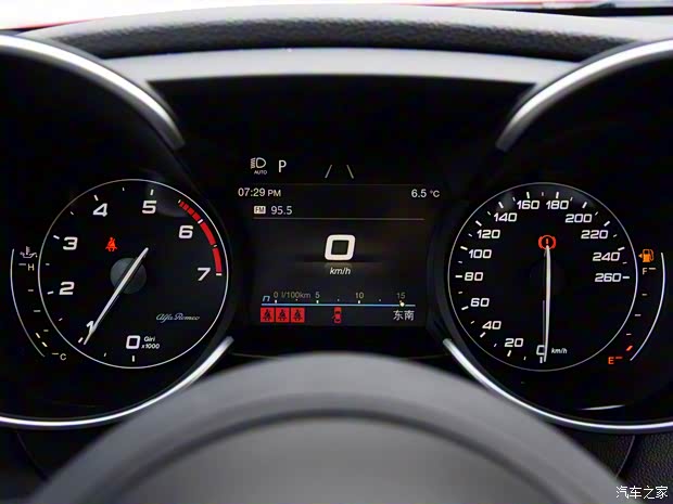 阿爾法·羅密歐 Giulia 2022款 2.0T 280HP Ti 駕控版