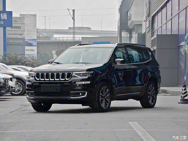 广汽菲克Jeep 指挥官PHEV 2020款 2.0T 混动臻享版 广汽菲克Jeep 指挥官PHEV 2020款 2.0T 混动臻享版