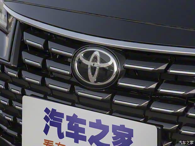 一汽丰田 亚洲龙 2022款 2.0L 豪华版
