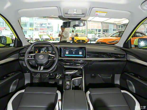 上汽集团 MG5天蝎座 2022款 1.5T 豪华版