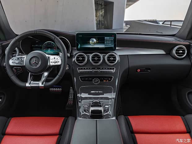 梅赛德斯-AMG 奔驰C级AMG 2019款 AMG C 63 S Coupe 梅赛德斯-AMG 奔驰C级AMG 2019款 AMG C 63 S Coupe