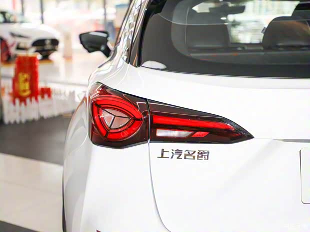 上汽集团 MG ONE 2022款 β-科技时尚系列 1.5T 标准版