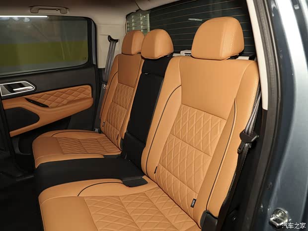 长城汽车 炮 2021款 2.0T旅装炮自动汽油四驱豪华版GW4C20B