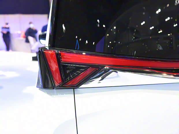 合创汽车 合创V09 2023款 基本型