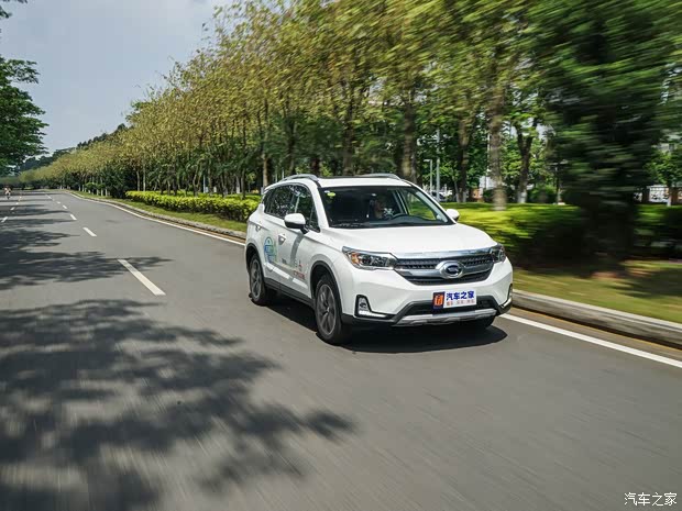 广汽三菱 祺智PHEV 2018款 1.5L 智联尊贵版