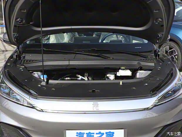 比亚迪 元PLUS 2022款 510KM 尊荣型 比亚迪 元PLUS 2022款 510KM 尊荣型