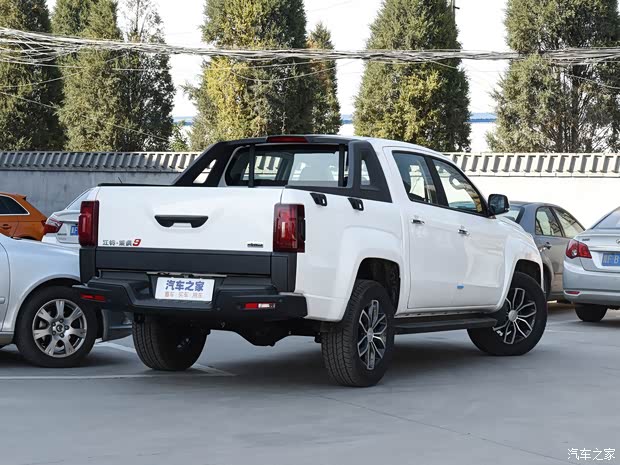 江铃汽车 域虎9 2020款 2.0T自动柴油四驱舒享型 江铃汽车 域虎9 2020款 2.0T自动柴油四驱舒享型