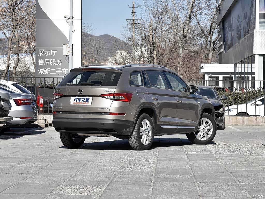 柯迪亚克 2018款 改款 TSI330 5座两驱舒适版