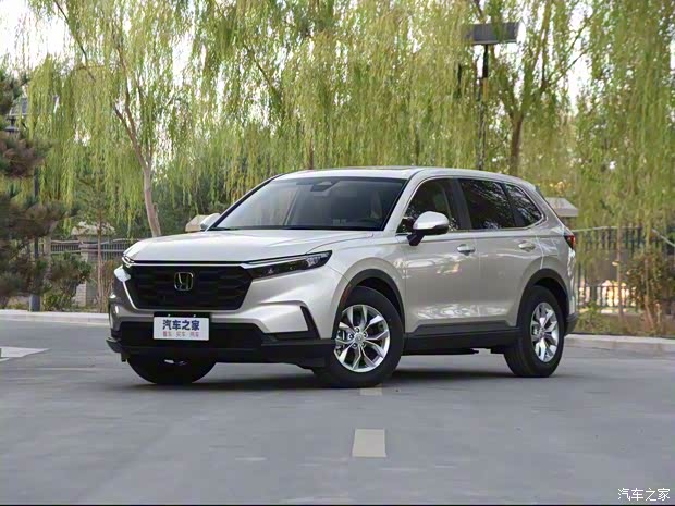 东风本田 本田CR-V 2023款 240TURBO 两驱锋尚7座版 东风本田 本田CR-V 2023款 240TURBO 两驱锋尚7座版